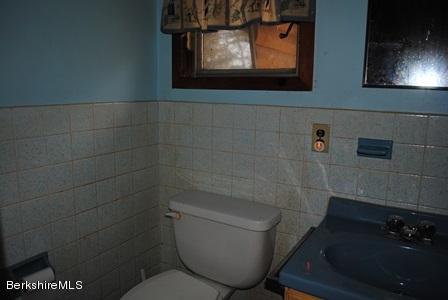 11 Sylvan Road Monterey, MA 01245 - Photo 42 of 54 bath 2