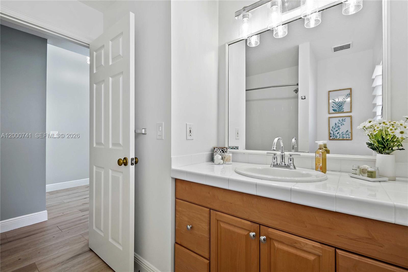 104 Old Jupiter Beach Road Jupiter, FL 33477 - Photo 15 of 25
