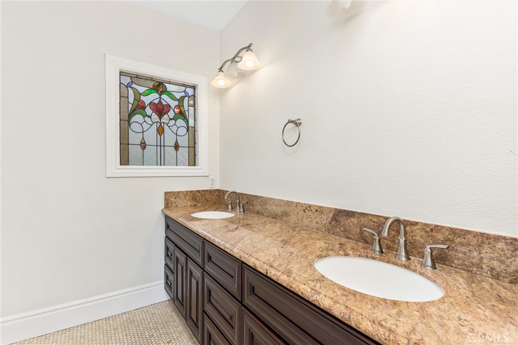 1608 Smiley Ridge Redlands, CA 92373 - Photo 54 of 84