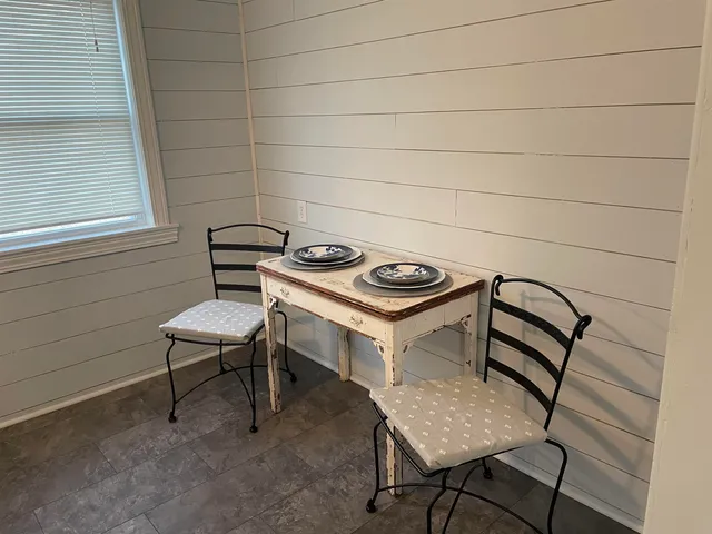 $68,500 | 320 North Mccabe Street, Winfield, KS 67156