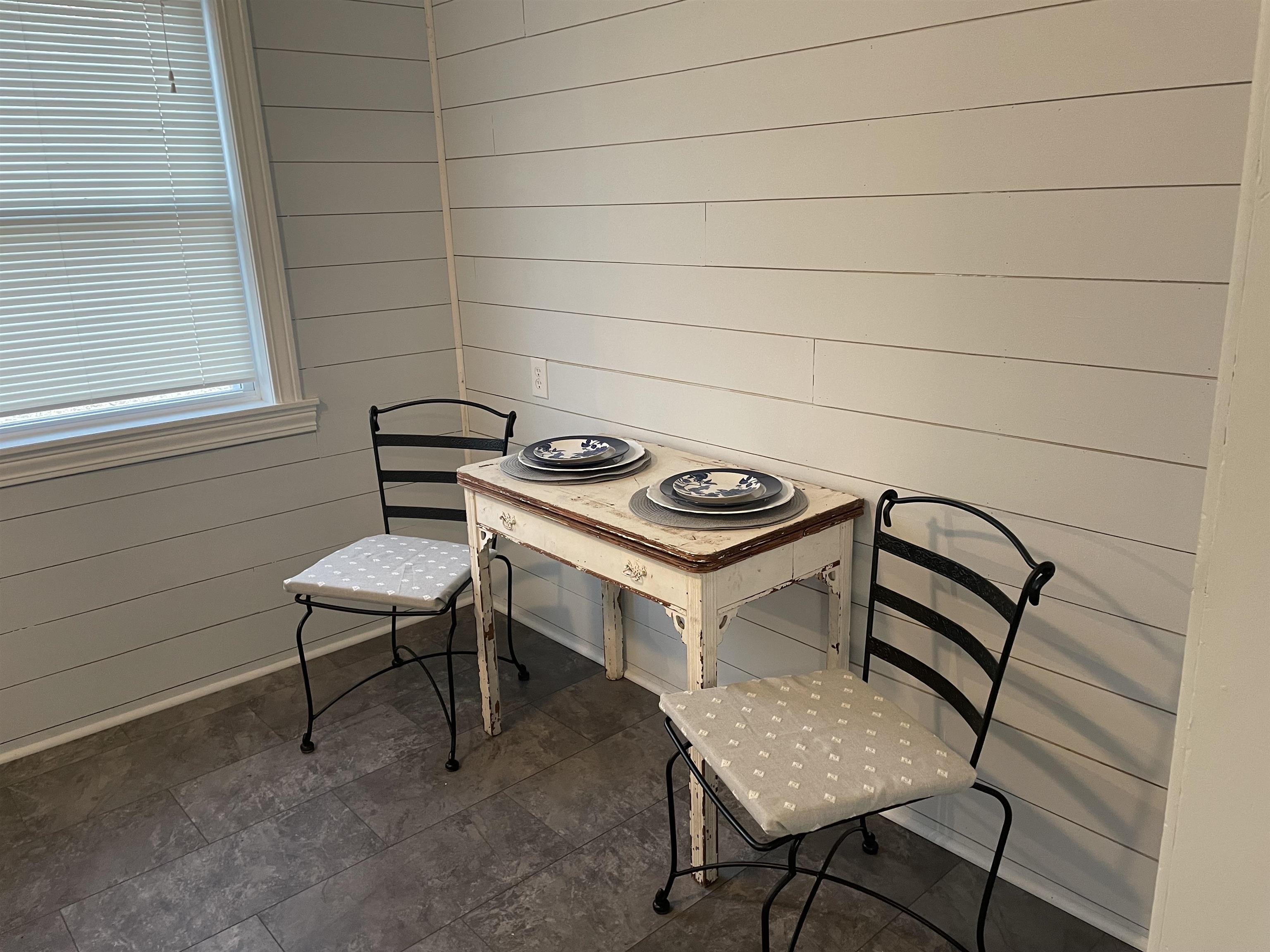 320 North Mccabe Street Winfield, KS 67156 - Photo 13 of 18