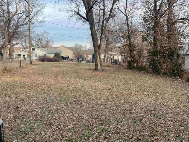 $68,500 | 320 North Mccabe Street, Winfield, KS 67156