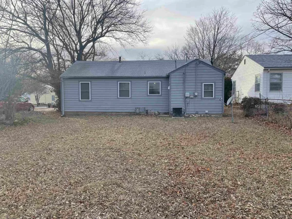 $68,500 | 320 North Mccabe Street, Winfield, KS 67156