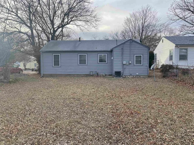 $68,500 | 320 North Mccabe Street, Winfield, KS 67156