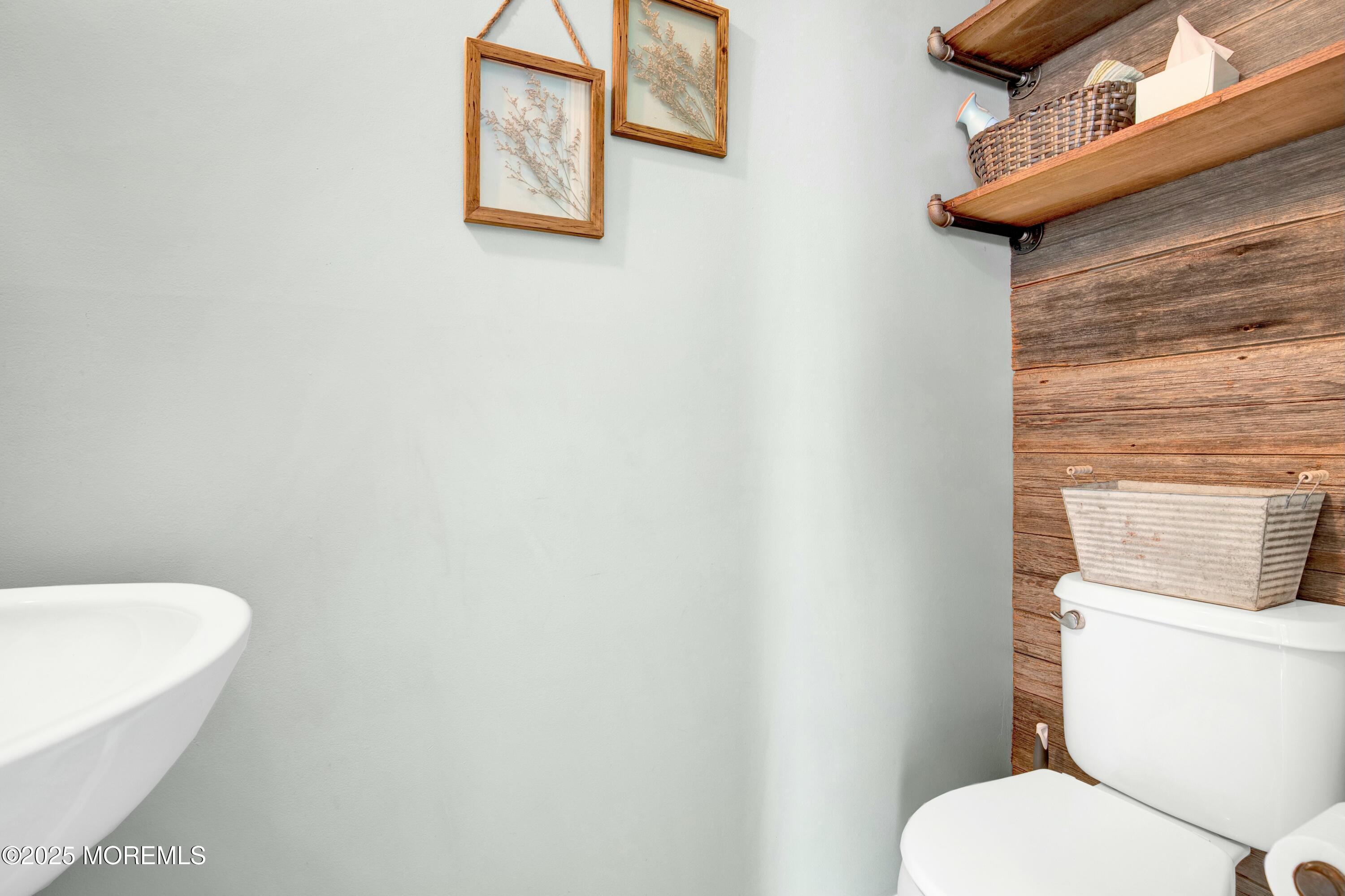 43 Abby Road Farmingdale, NJ 07727 - Photo 4 of 26 1st Floor 1/2 Bath