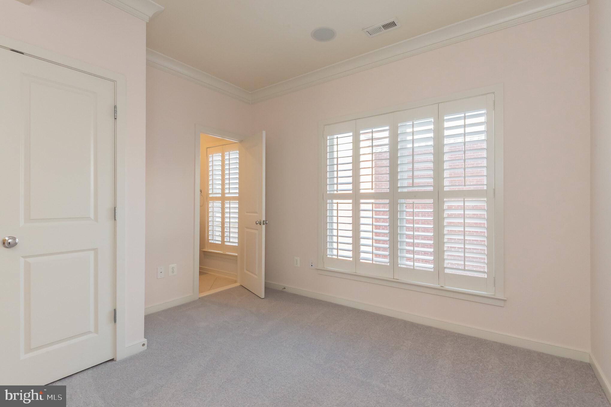 308 I Street Southeast Washington, DC 20003 - Photo 17 of 40