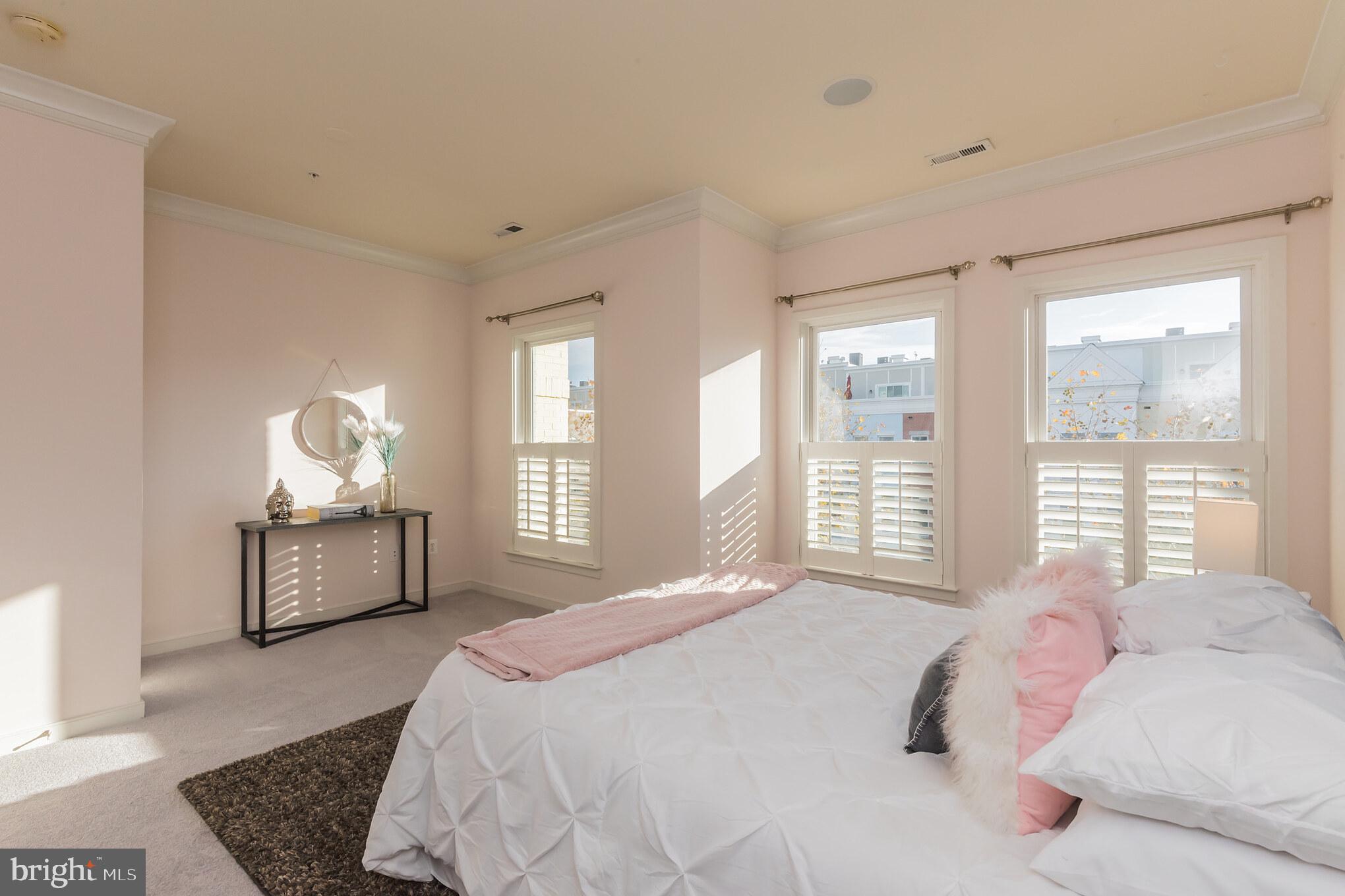 308 I Street Southeast Washington, DC 20003 - Photo 21 of 40