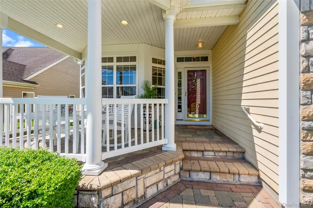 $1,350,000 | 395 Stonecrop Road, Riverhead, NY 11901