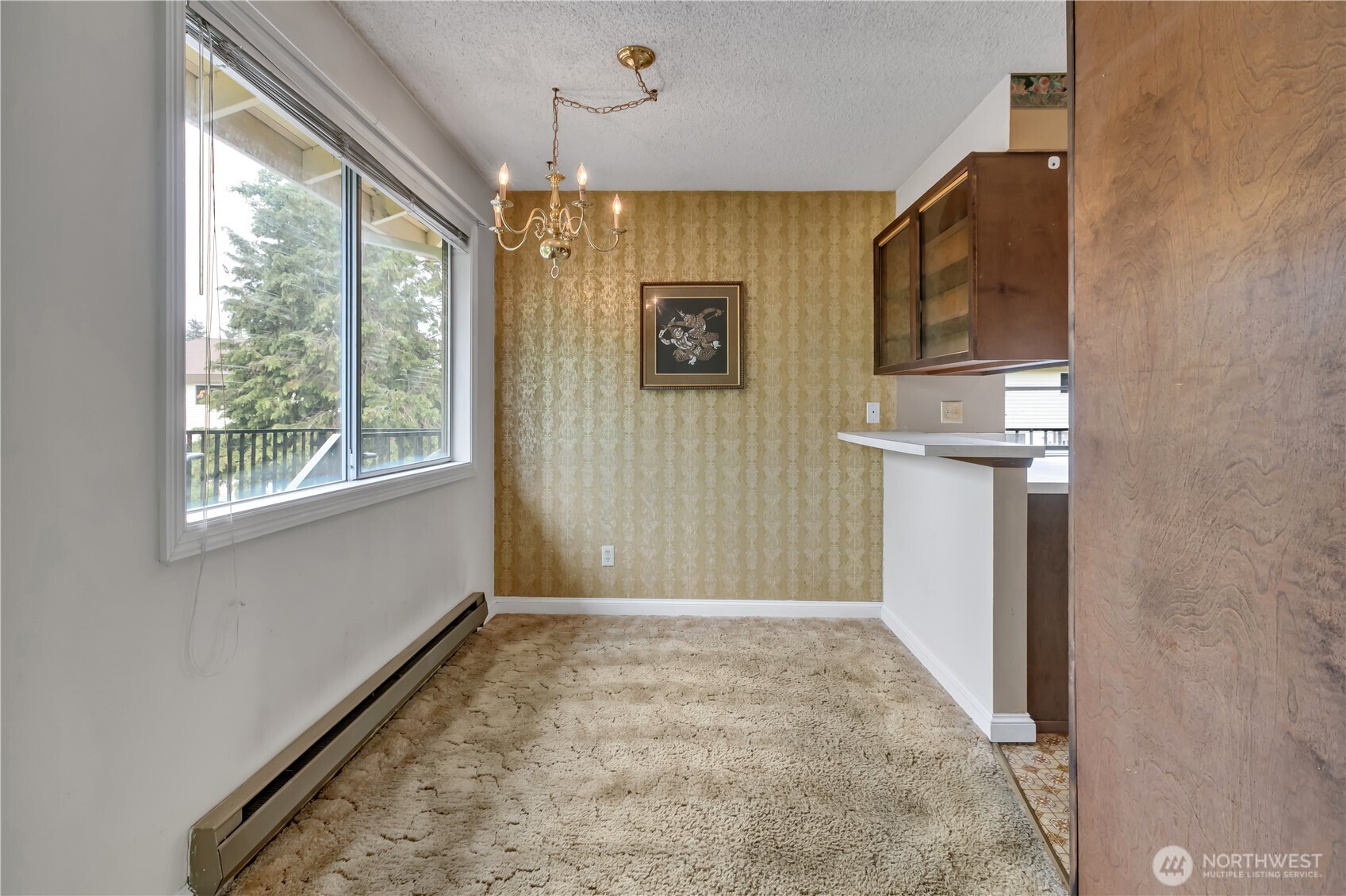 412 213th Place Southwest, Unit 21D Bothell, WA 98021 - Photo 11 of 28 a view of a big room with windows