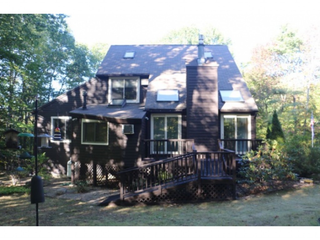 180 Wheel Wright Road Hampstead, NH 03841 - Photo 4 of 21