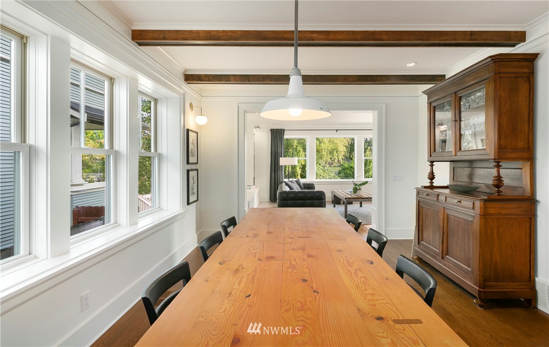 116 Howe Street Seattle, WA 98109 - Photo 5 of 36 Gallery Image 5