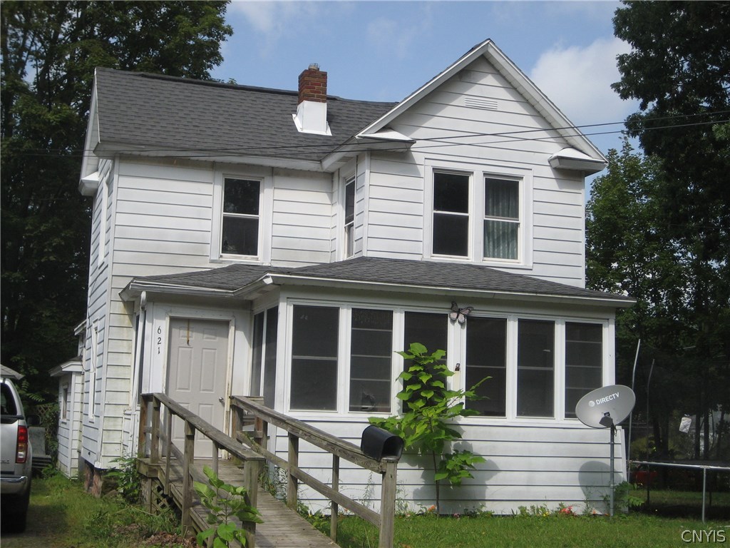 621 Rochester Street Fulton, NY 13069 - Photo 1 of 1 Gallery Image 1