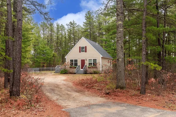 $499,000 | 439 Silver Pine Lane, Tamworth, NH 03886
