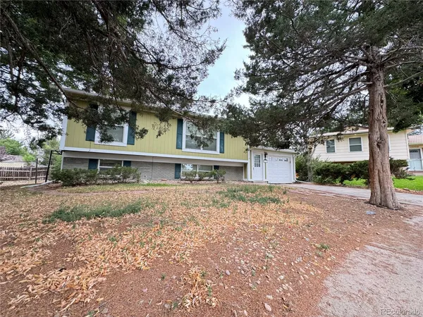 $2,700 | 15532 East Gunnison Place, Aurora, CO 80017