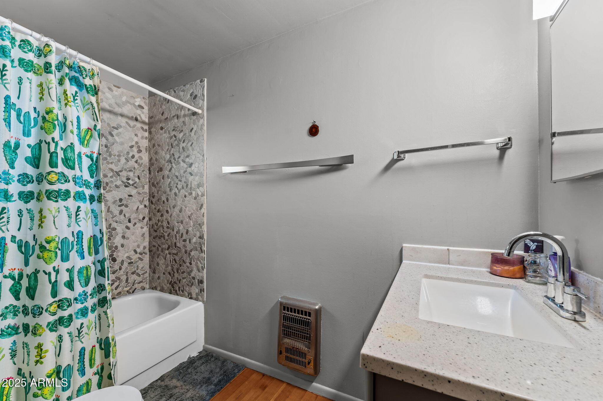 16610 Walnut Lane Yarnell, AZ 85362 - Photo 12 of 18 a bathroom with a sink a toilet and shower