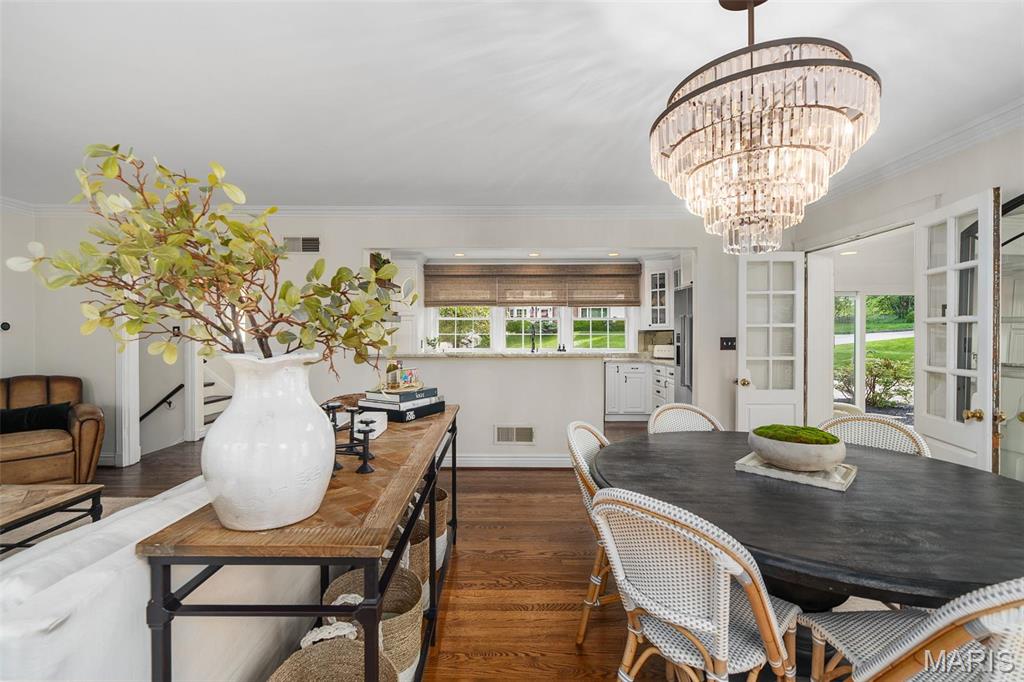 41 Frederick Lane Glendale, MO 63122 - Photo 12 of 26