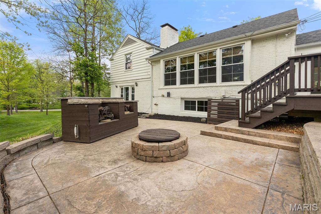 41 Frederick Lane Glendale, MO 63122 - Photo 7 of 26