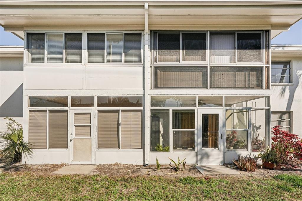 3900 Roxane Boulevard, Unit 8B Sarasota, FL 34235 - Photo 24 of 35