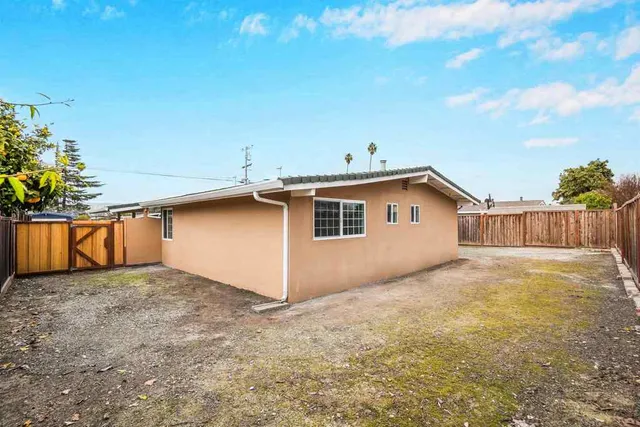 $899,950 | 27669-27669 Loyola Avenue, Hayward, CA 94545
