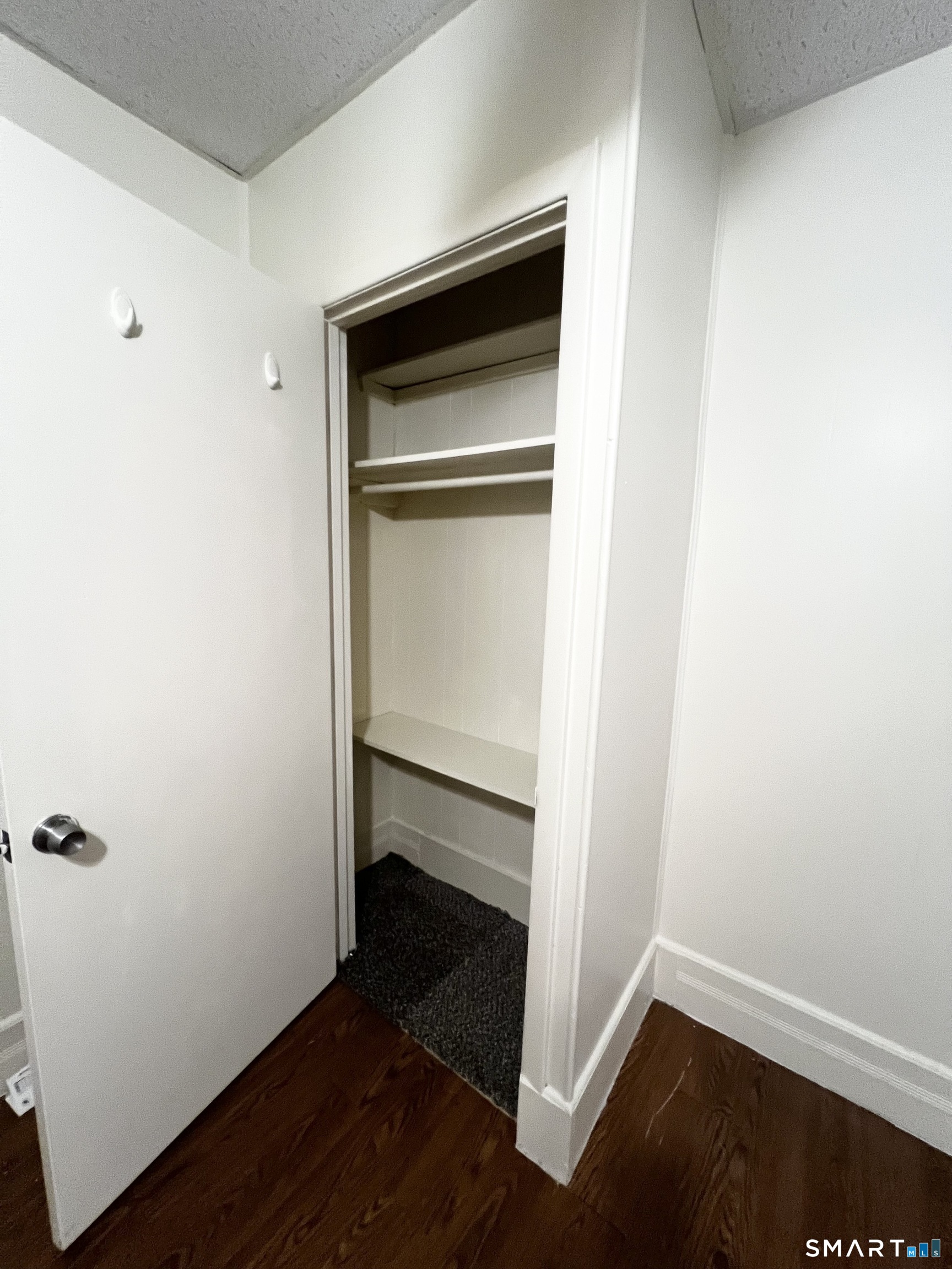 696 Main Street Middletown, CT 06457 - Photo 3 of 6