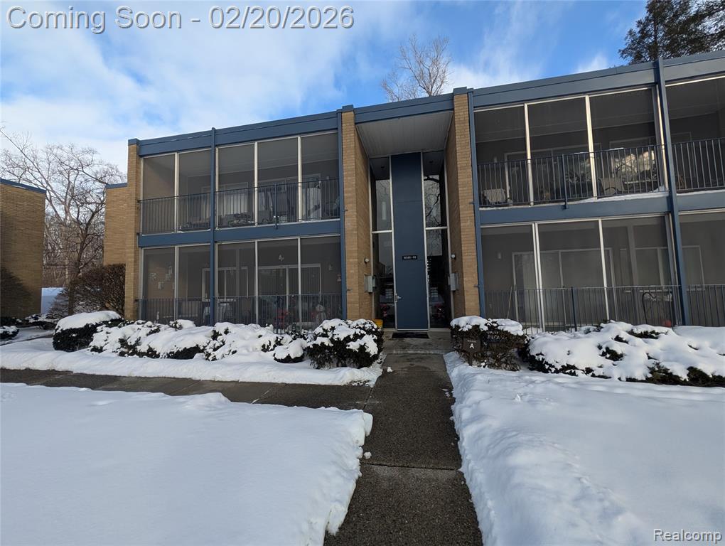 16593 Middlebelt Road, Unit 5 Livonia, MI 48154 - Photo 1 of 6 Gallery Image 1