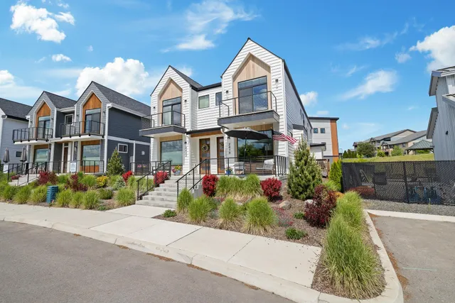 $894,900 | 2418 North Atlas Road, Coeur D'Alene, ID 83814