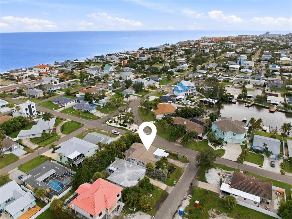 15814 3rd Street East Redington Beach, FL 33708 - Photo 32 of 38 Gallery Image 32
