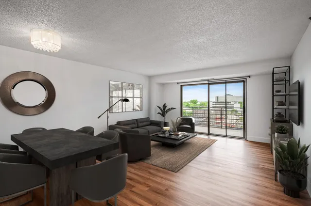 $159,000 | 26 West 10th Street, Unit 1108, St. Paul, MN 55102