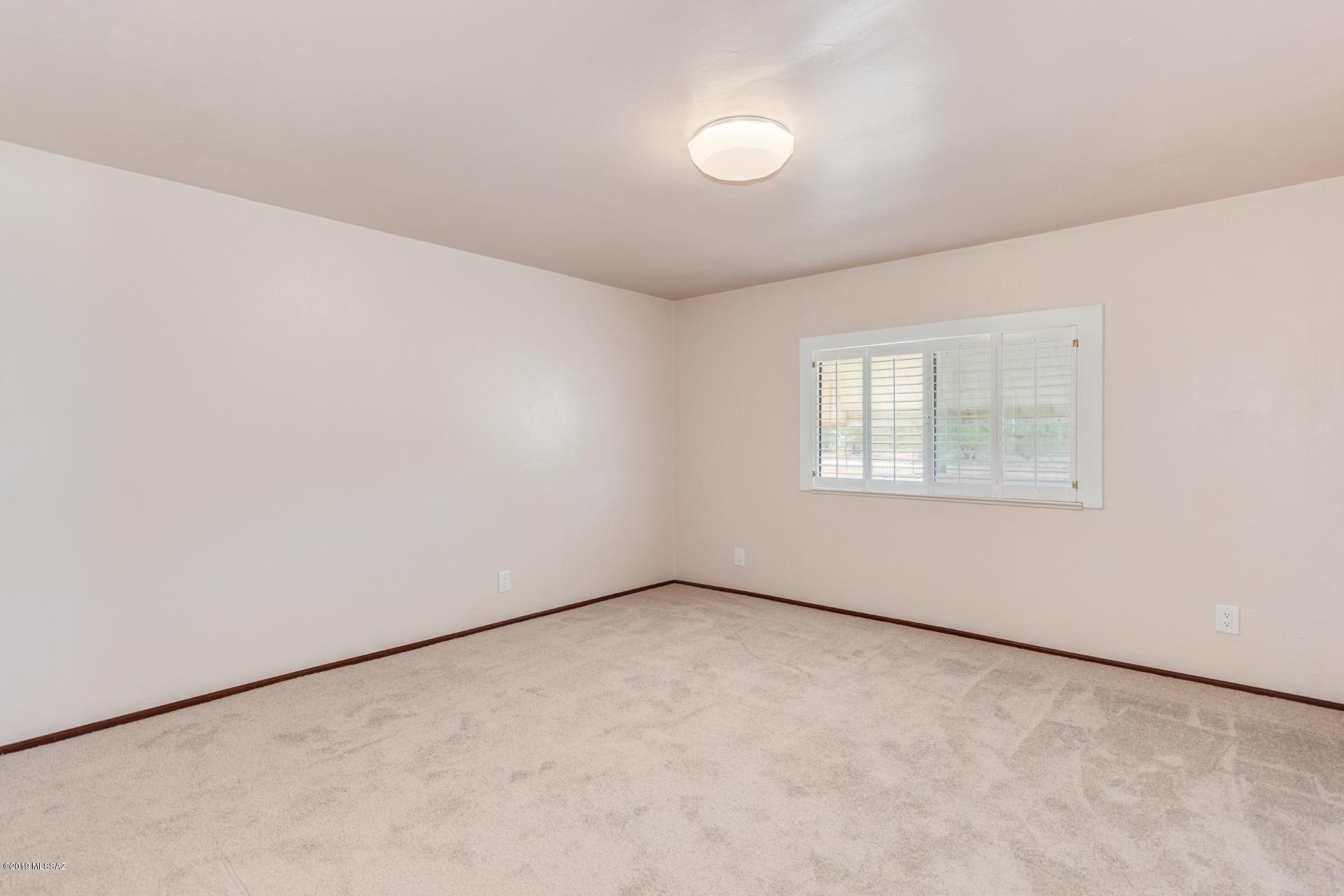 6611 North Guthrie Road Tucson, AZ 85743 - Photo 12 of 20 Gallery Image 12