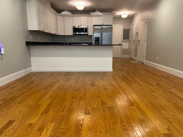 $4,000 | 45 Spring Street, Unit 18, Boston, MA 02132