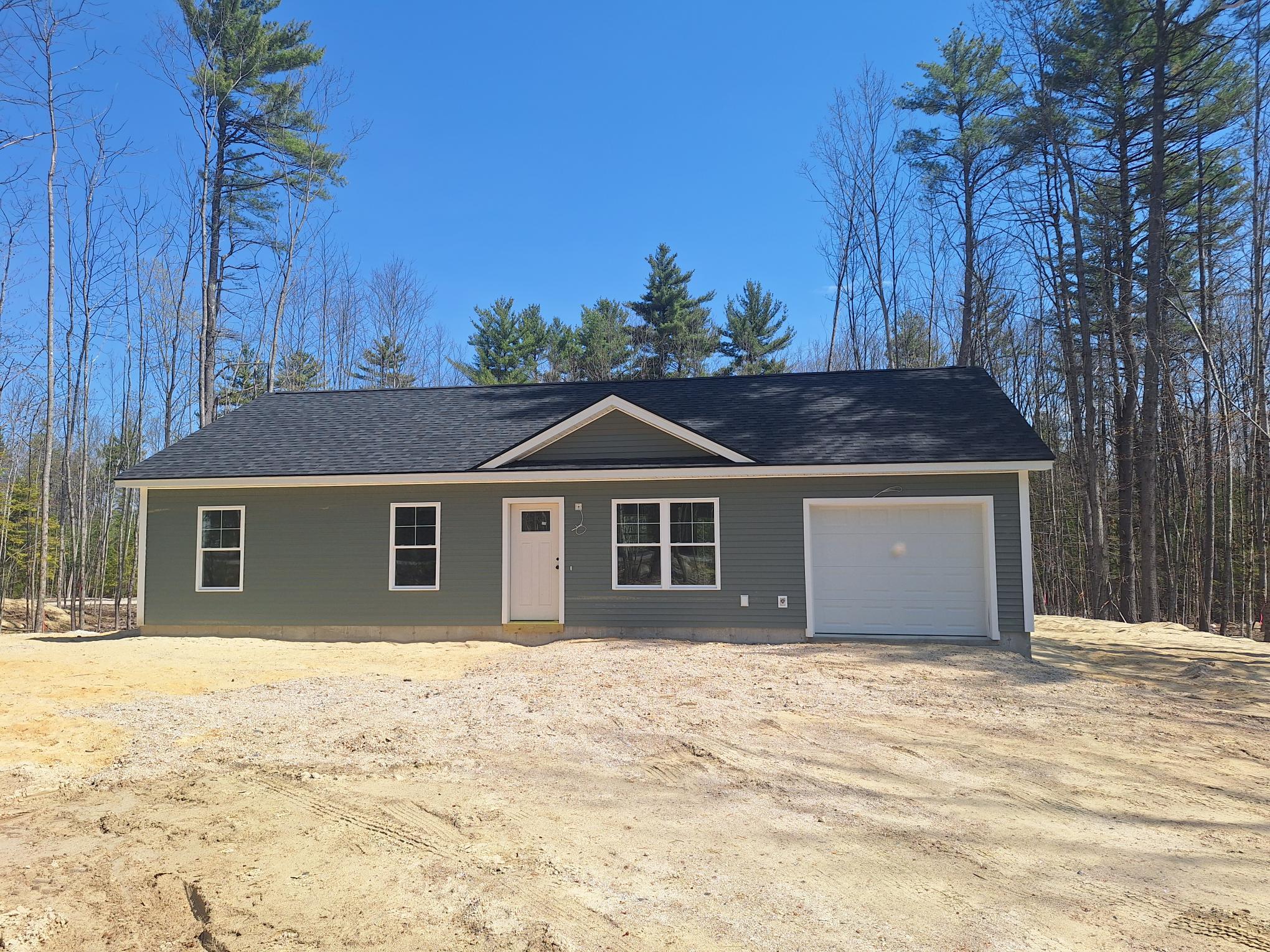 175 Wildwood Road Bridgton, ME 04009 - Photo 3 of 31 Front View