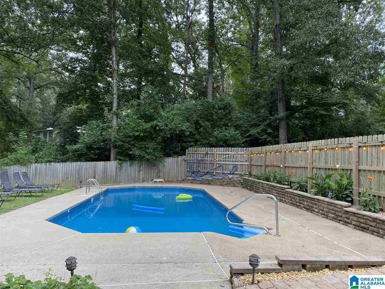 916 Colonial Drive Alabaster, AL 35007 - Photo 32 of 36