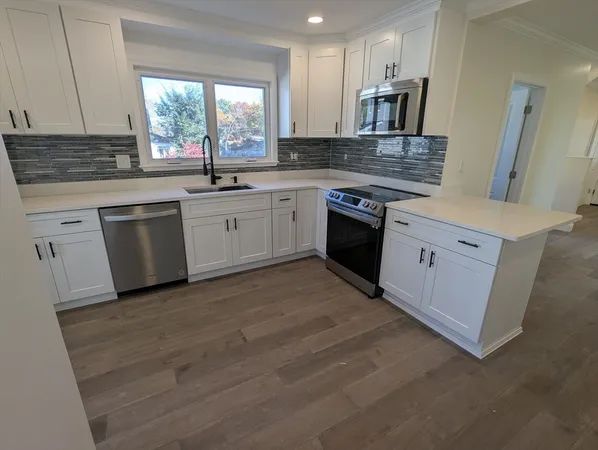 $5,200 | 296 Fulton Street, Unit 2, Medford, MA 02155