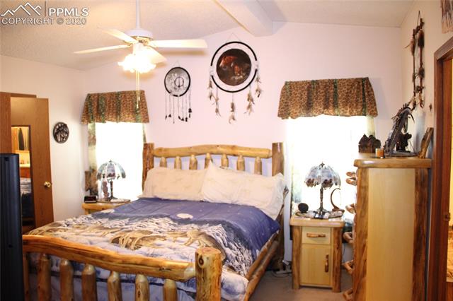 740 Loflin Road Colorado Springs, CO 80930 - Photo 6 of 27