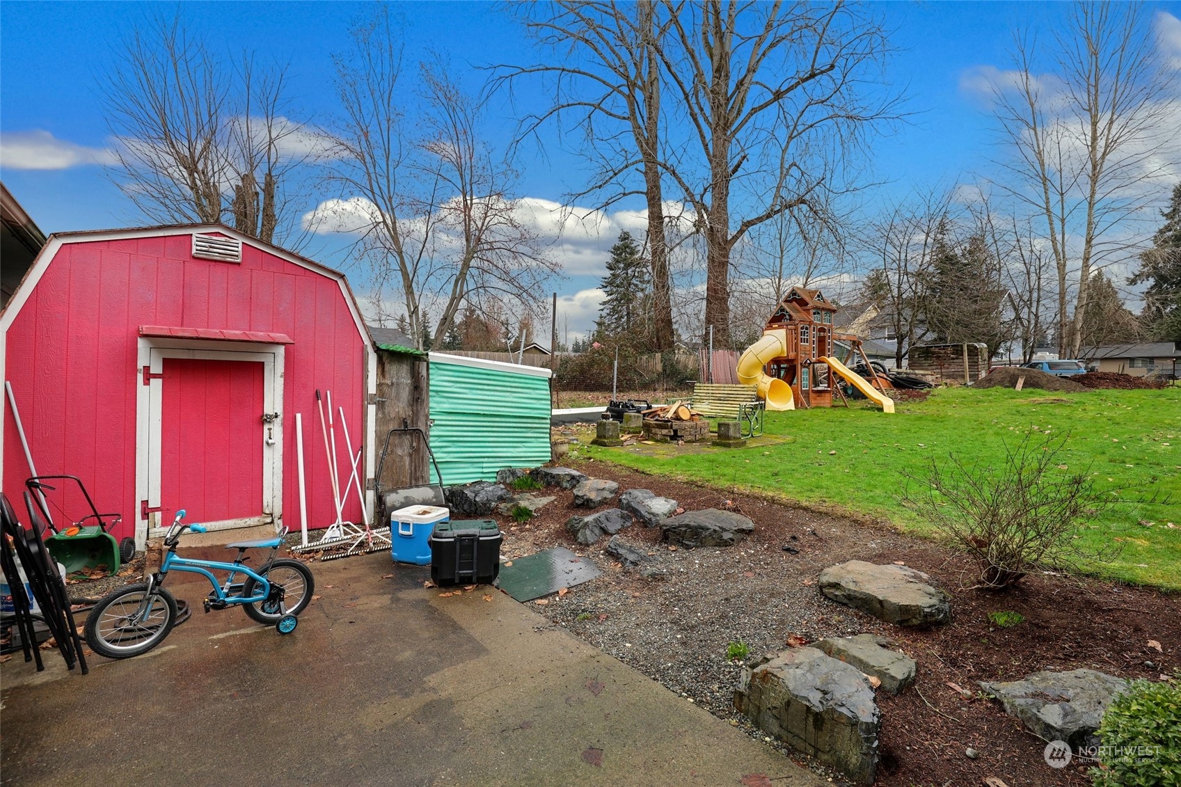 1408 Index Avenue Northeast Renton, WA 98056 - Photo 8 of 21 Gallery Image 8