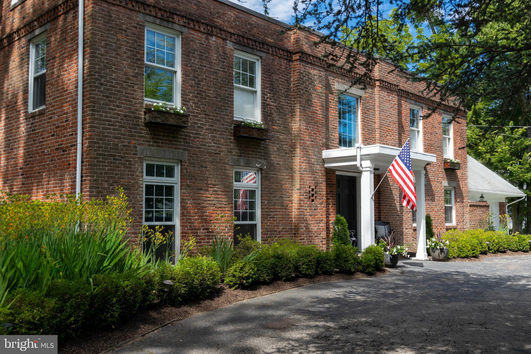 741 County Line Road Villanova, PA 19085 - Photo 3 of 37 Front of house