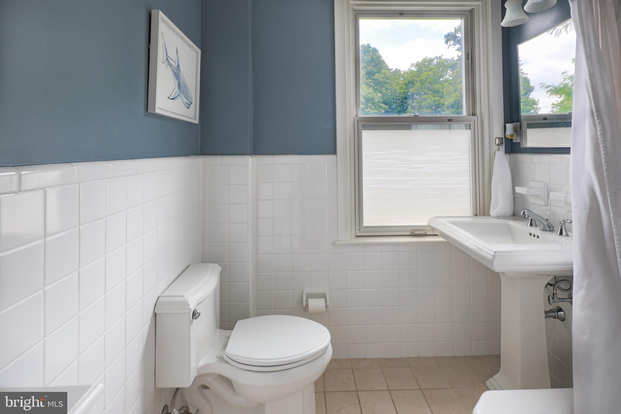 741 County Line Road Villanova, PA 19085 - Photo 21 of 37 Adjoining Bath