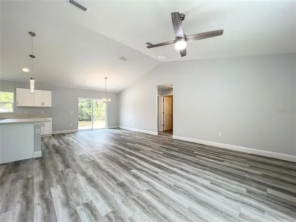$1,800 | 15962 Southwest 53rd Court, Ocala, FL 34473