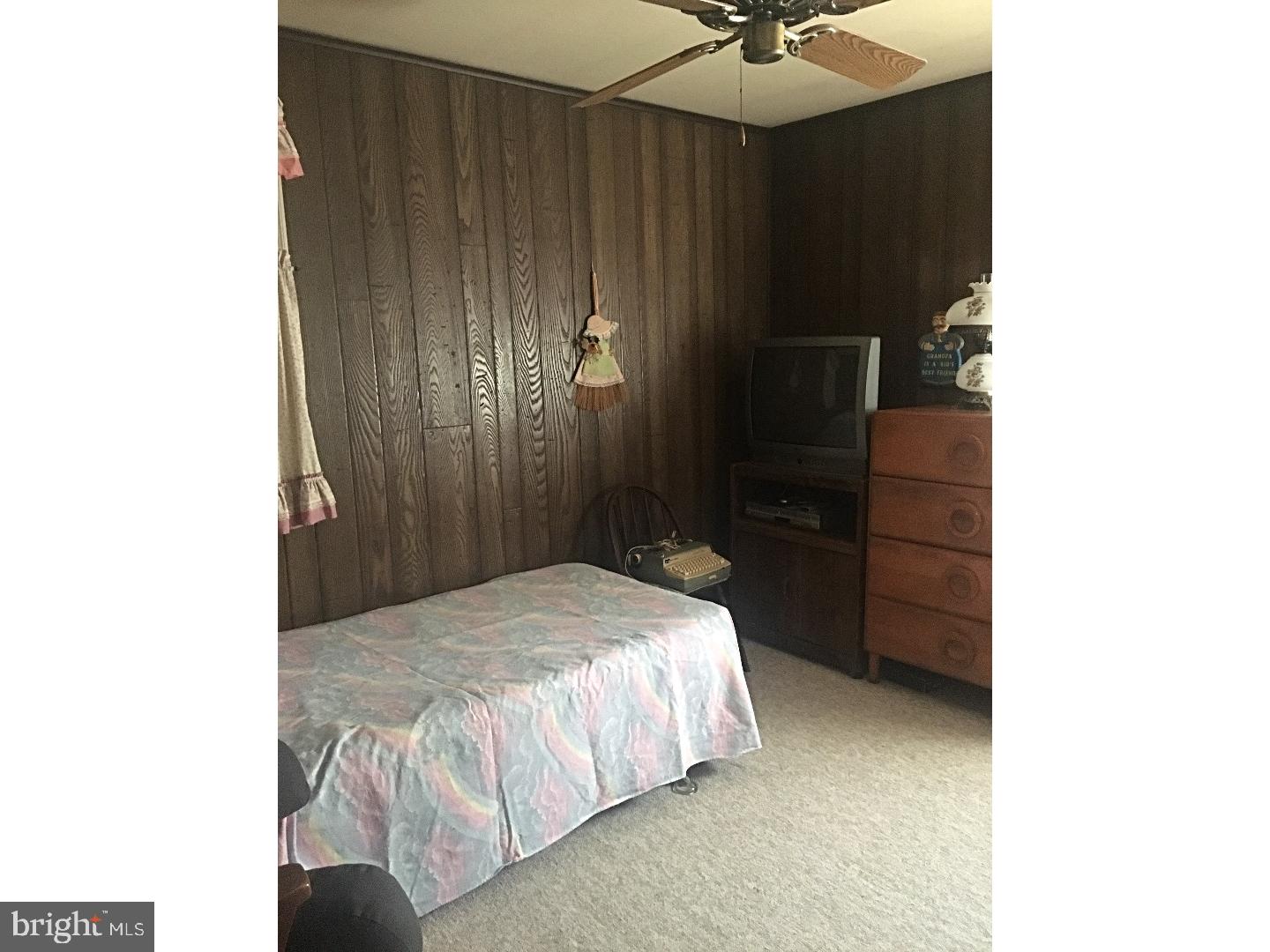 9441 Academy Road Philadelphia, PA 19114 - Photo 5 of 10 Bedroom 2