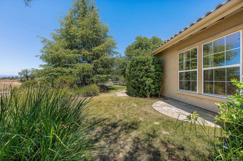 2445 Southern Oak Road Ramona, CA 92065 - Photo 14 of 60
