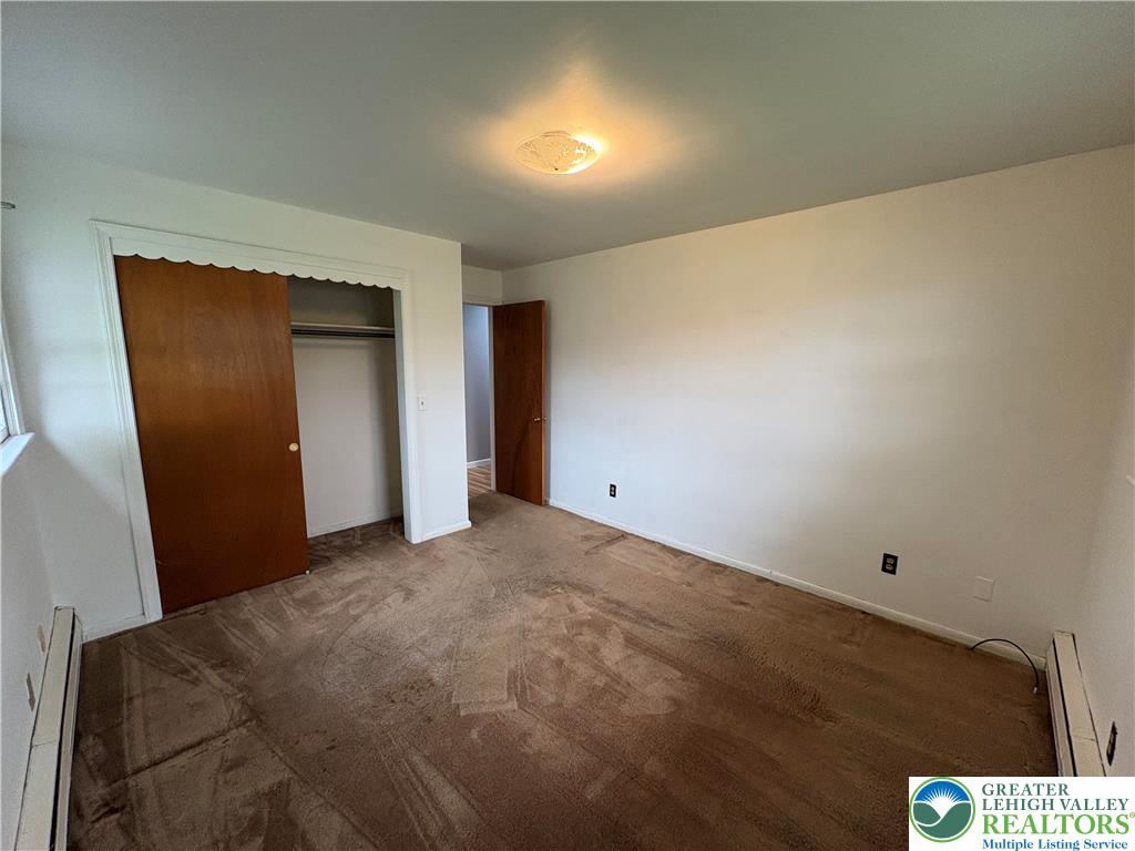 2556 Park View Road Slatington, PA 18080 - Photo 9 of 19