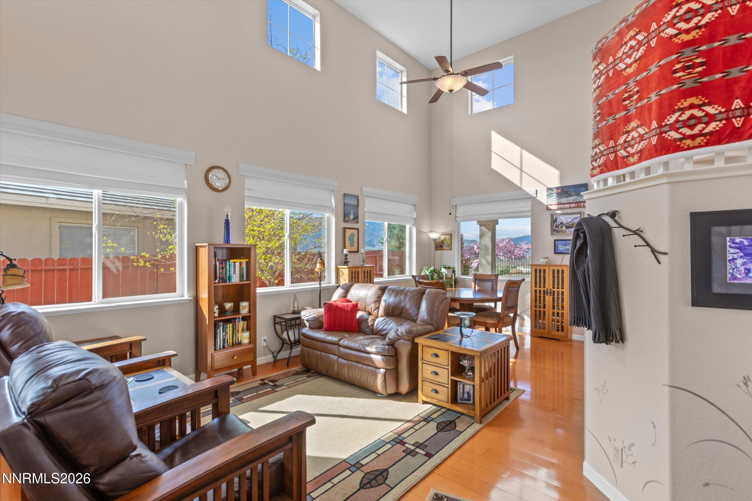 2533 Whitney Oaks Lane Reno, NV 89523 - Photo 4 of 33 07-0Y7A3729