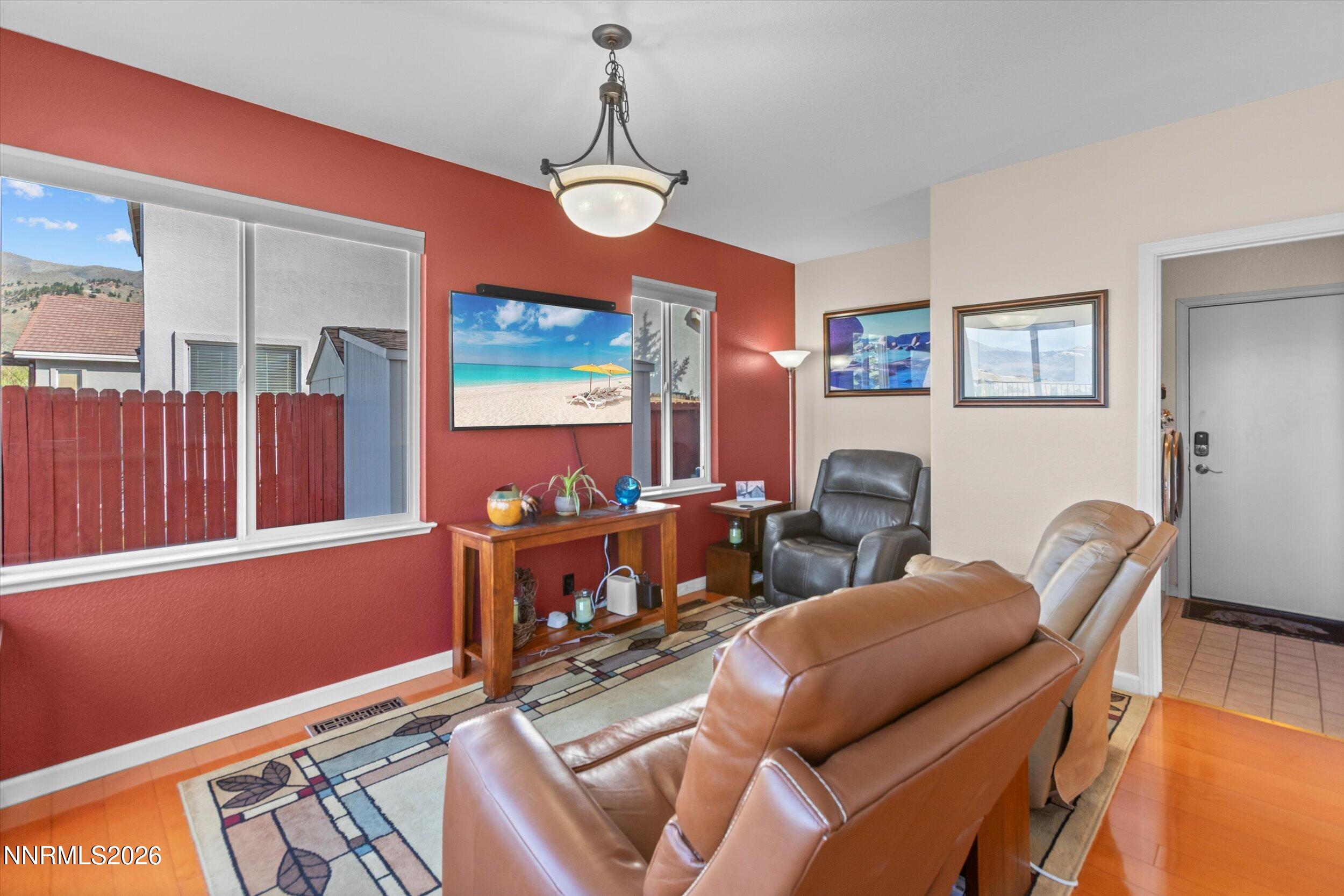 2533 Whitney Oaks Lane Reno, NV 89523 - Photo 7 of 33 15-0Y7A3753