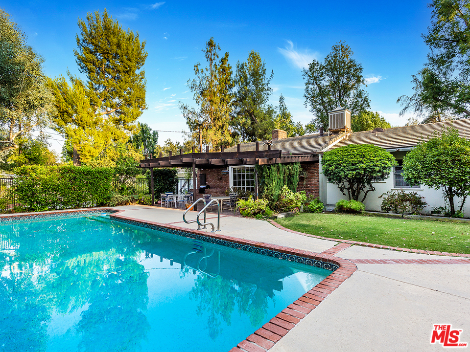23921 Long Valley Road Hidden Hills, CA 91302 - Photo 12 of 14 Gallery Image 12