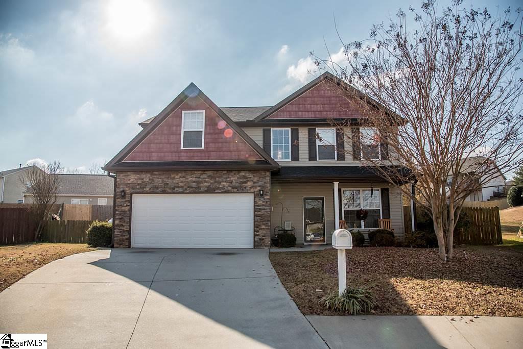 128 Bascom Court Greer, SC 29650 - Photo 1 of 21 Gallery Image 1