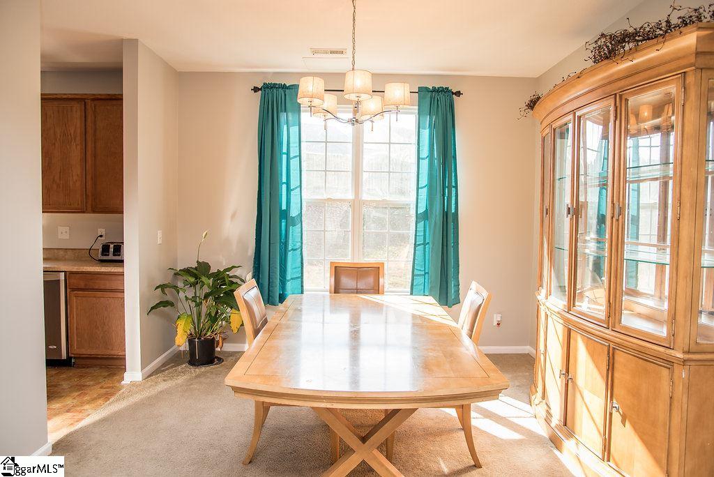 128 Bascom Court Greer, SC 29650 - Photo 6 of 21 Gallery Image 6