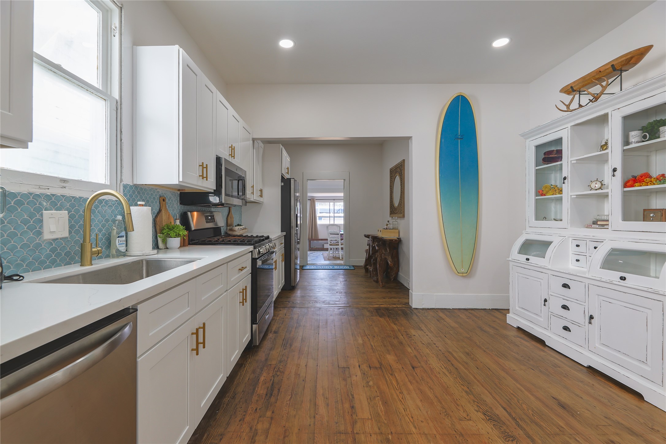 2912 Avenue R Galveston, TX 77550 - Photo 11 of 42