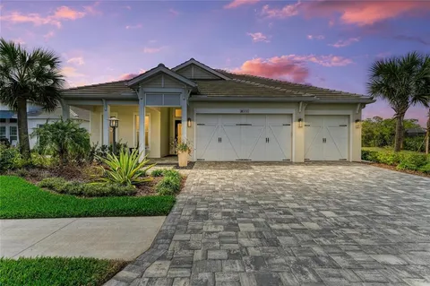 $1,299,000 | 8048 Waterbend Trail, Sarasota, FL 34240