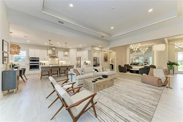 $1,299,000 | 8048 Waterbend Trail, Sarasota, FL 34240