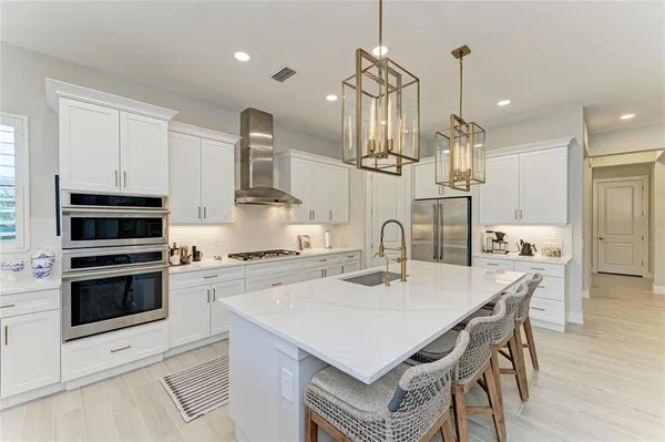 $1,299,000 | 8048 Waterbend Trail, Sarasota, FL 34240